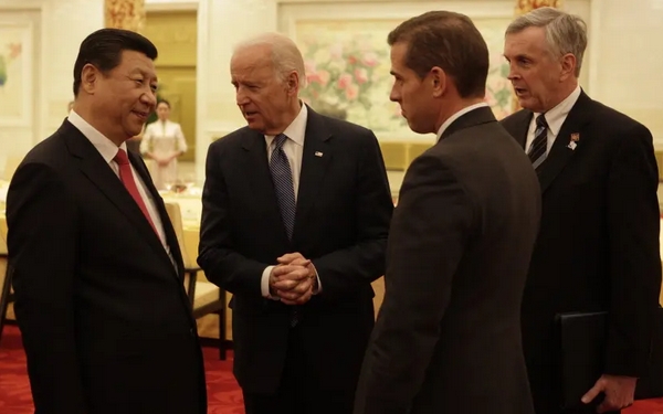 Biden with Xi Jinping